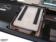 Als Festplatte kommt eine HDD, eine SSD oder ein Hybrid-Modell zum Einsatz.