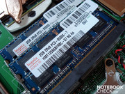 Zwei Arbeitsspeichermodule mit jeweils 2048 MByte DDR3-RAM sind bereits verbaut Zwei Arbeitsspeichermodule mit jeweils 2048 MByte DDR3-RAM sind bereits verbaut