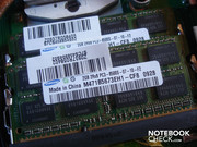 Beide Arbeitsspeicherslots sind bereits mit 2x 2048 MByte DDR3-RAM belegt