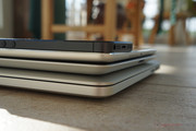 Von Oben: iPhone 5, iPad Air, iPad 3, MacBook Pro 13 (2013).
