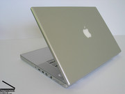 Das Apple MacBook 15" erneut im Test bei notebookCHECK.com Das Apple MacBook 15" erneut im Test bei notebookCHECK.com