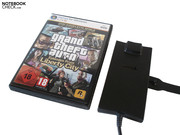 Das 90-Watt-Netzteil ist überraschend flach.