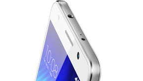 oben: 3,5-mm-Audiokombiport