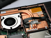 Highlight des Notebooks ist mitunter die Geforce 8800M GTX Grafikkarte mit 512MB GDDR3 Videospeicher. Highlight des Notebooks ist mitunter die Geforce 8800M GTX Grafikkarte mit 512MB GDDR3 Videospeicher.