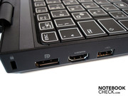 Auf VGA hat Alienware diesmal verzichtet, dafür gibt es HDMI und Displayport. Auf VGA hat Alienware diesmal verzichtet, dafür gibt es HDMI und Displayport.