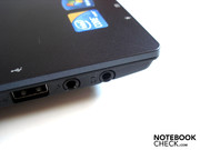 Die linke Seite verfügt lediglich über einen USB 2.0-Port.