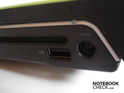 Slot-in DVD-Brenner, USB 2.0 (insgesamt 3x USB 2.0) und der Netzanschluss vervollständigen die Anschlussausstattung