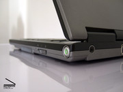 ... gekonnt aufwertet. Die Optik ist durchaus gelungen und dennoch voll businesstauglich. Dell Latitude D430 Image