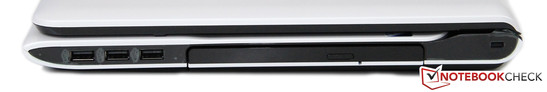 Rechte Seite: 3x USB 2.0, DVD-Brenner, Kensington Lock