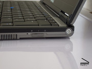 ... und glänzt mit durchweg hochwertigen Werkstoffen. Dell Latitude D430 Image