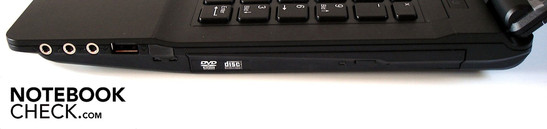 Rechte Seite: 3x Sound, USB 2.0, optisches Laufwerk