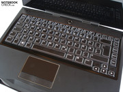 Oberhalb der Tastatur hat Alienware zwei Lautsprecher angebracht. Oberhalb der Tastatur hat Alienware zwei Lautsprecher angebracht.