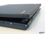 Auch das ClamShell Prinzip ist bei der W700 Serie wieder anzutreffen. Auch das ClamShell Prinzip ist bei der W700 Serie wieder anzutreffen.