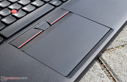 Touchpad und Trackpoint des ThinkPad L560