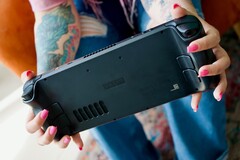 Valve soll einen Controller im Stil des Steam Deck entwickeln. (Bildquelle: Georgiy Lyamin)