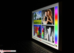 Blickwinkel Lenovo ThinkBook 13s-ITL G2