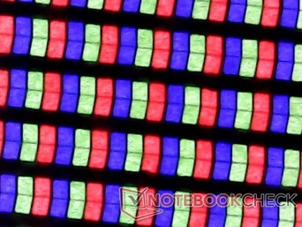 Durch die klaren RGB-Subpixel gibt es keine störenden Bildkörnungseffekte