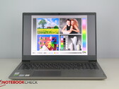 Das Lenovo ThinkBook 15p hat einen tollen Bildschirm, für einen Business-Allrounder aber schlechte Anschlussmöglichkeiten