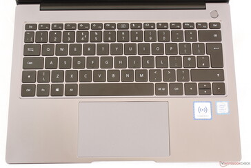 Das Layout der Tastatur unterscheidet sich etwas von der US-Version des MateBook X Pro