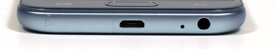 unten: Micro-USB, Mikrofon, 3,5-mm-Headsetport