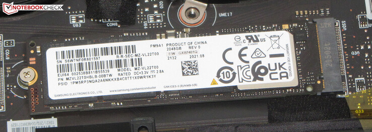 MSI spendiert dem E16 eine PCIe-4-SSD.
