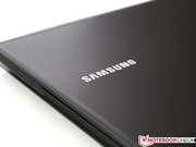 ...wie dem Samsung Logo auf der Rückseite.