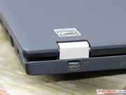 Stabile Metallscharniere haben bei den ThinkPads Tradition, ...