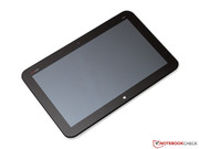 Obwohl dieses die gesamte Hardware und einen 26-Wh-Akku integriert, ...