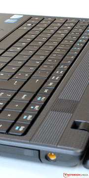 Etwas klapprig: Tastatur mit Ziffernblock.