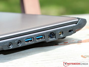 immerhin hat Asus 2x USB 3.0 verbaut.