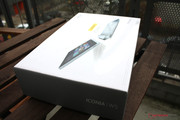 In einer eleganten Schachtel kommt das Acer Iconia W510 zu uns.