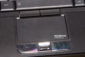 ... und Touchpad-Tasten nach kurzem Gebrauch