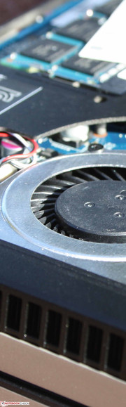 HP EliteBook 2170p: Gut gelöst – Core-i7-Rechenleistung ohne Hitze- oder Throttling-Problem.