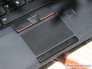 alternativ steht ein Touchpad bereit.