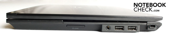 Rechte Seite: CardReader, 1 x Audio Kombiniert, 2 x USB, Kensington