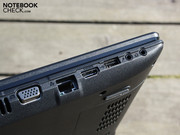 es gibt kein USB 3.0, kein eSATA, kein ExpressCard – aber Bluetooth 3.0.