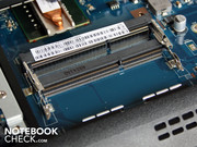 Die vier GB Arbeitsspeicher stecken auf zwei Riegeln a 2 GB.