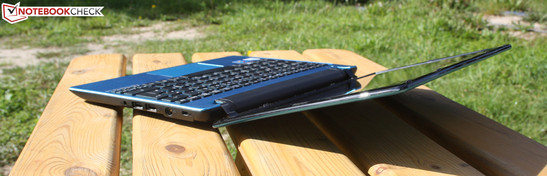 Acer Aspire One 756 (NU.SH0EG.007) Brauchbare Performance aber knappe Laufzeit mit dem Spar-Akku.
