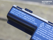 Er hat eine Kapazität von 48 Wh (4.400 mAh).