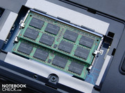 und der DDR3-RAM (zwei Sockel) ausgebaut werden. Unser Modell hat 2x4GB verbaut!