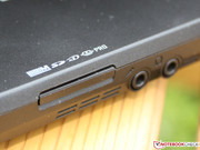 eSATA entfällt, dafür gibt es jetzt drei USB 3.0 Ports.