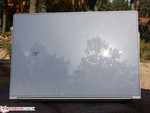 Deckel-Versteifung aus Gorilla Glass II.