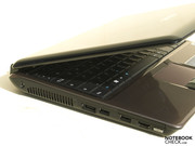 ...werden Linkshänder bei permanenter Belegung ihre Müh und Not mit dem Asus N20A haben.