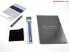 Handbuch, Kabelbinder, Poliertuch, Garantie