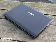 Das Asus X52F-EX513D ist ein williger 15.6-Zoller,