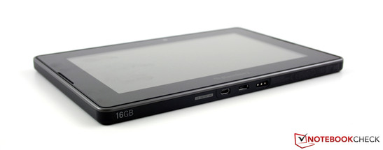 Blackberry Playbook Wi-Fi 16GB: Display, Verarbeitung und Bedienung gefallen, die Beschränkung auf die BlackBerry AppWorld erscheint weniger problematisch als gedacht.