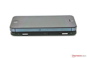 Im Größenvergleich zum iPhone 5 fällt der größere Bildschirm auf ...