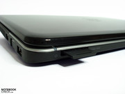 gut erreichbarer Cardreader an der Frontseite