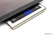 Das Tablet ist 8,9 Millimeter dünn und wiegt nur 603 Gramm.