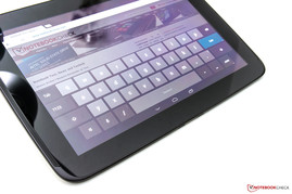 Virtuelle QWERTZ-Tastatur im Querformat.